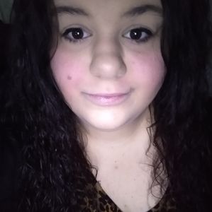 Meet your Posher, Lindsey